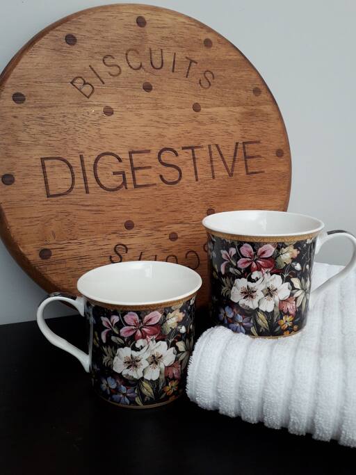 tea and coffee for two