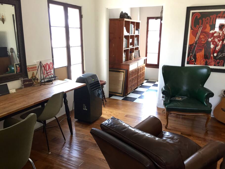 Air Conditioning, long work table or pull out for dining room table.