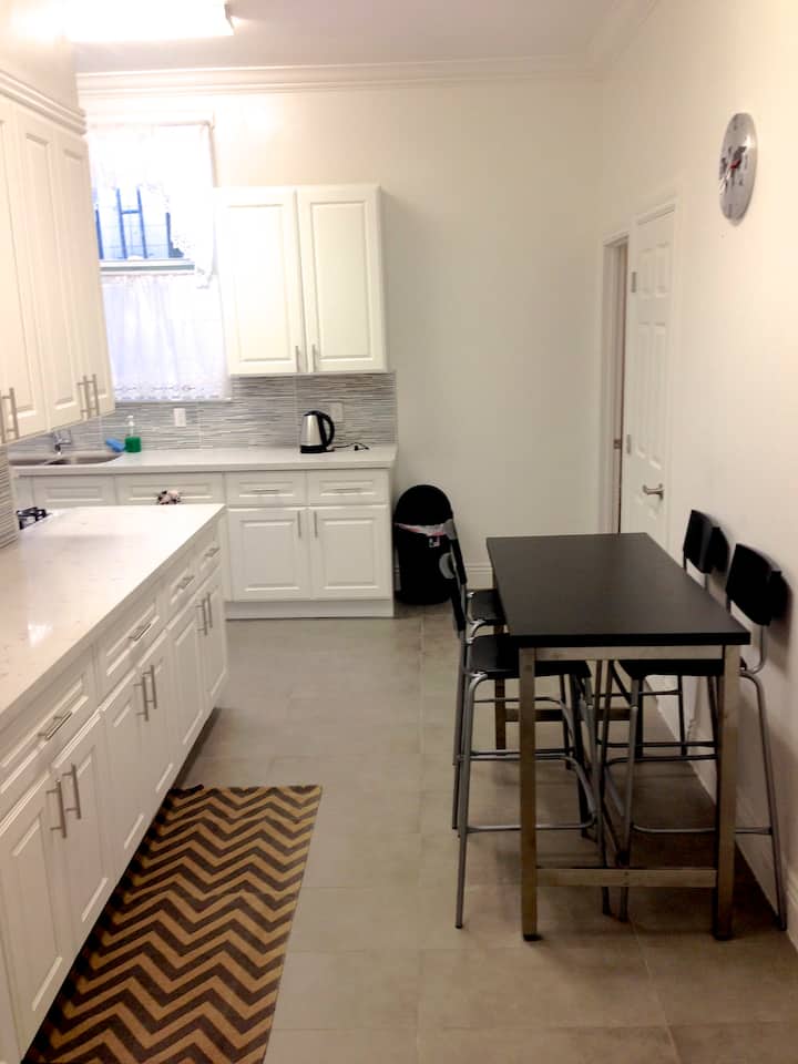 Nob Hill Cozy Single Bedroom #5 - San Francisco, CA