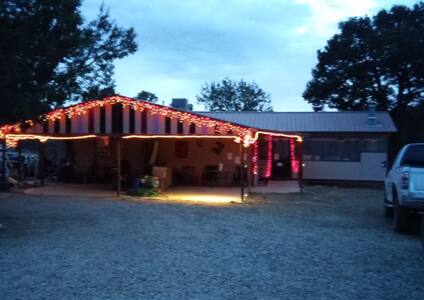 Homestead home- Large Private master suite