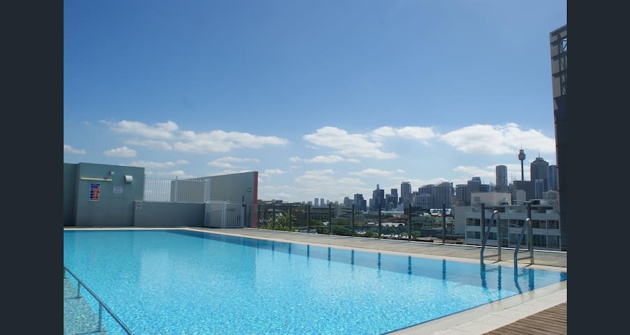 Centrally located, airport pickup, aircon, pool..