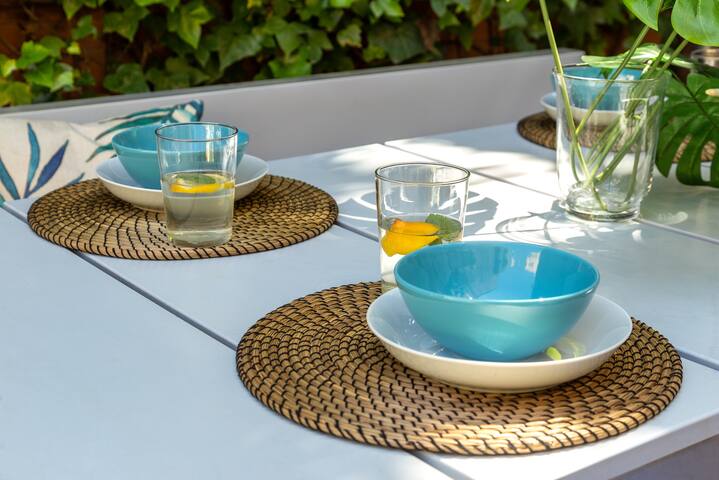 New Modern house with garden and private POOL! gallery image 3