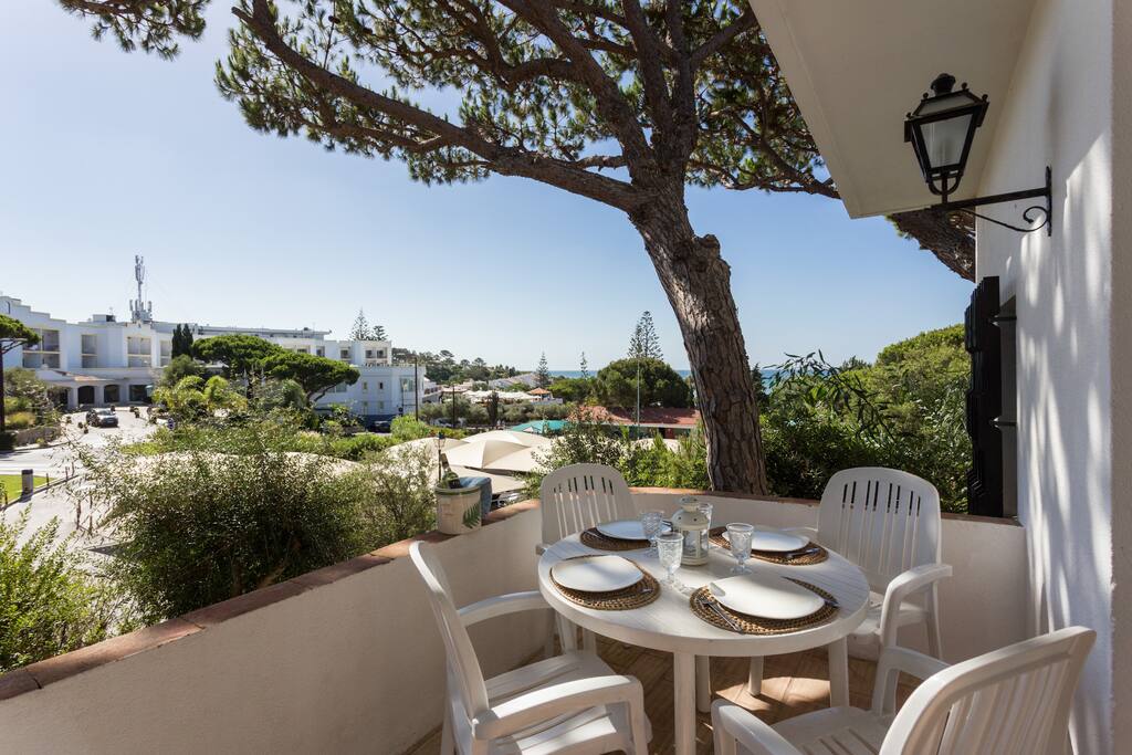 The dinning terrace