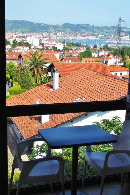 balcon derrière la maison