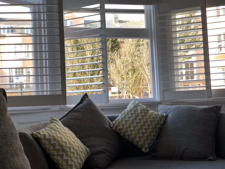 Luxurious Apartment 100 Meters From The Seafront. - Hove