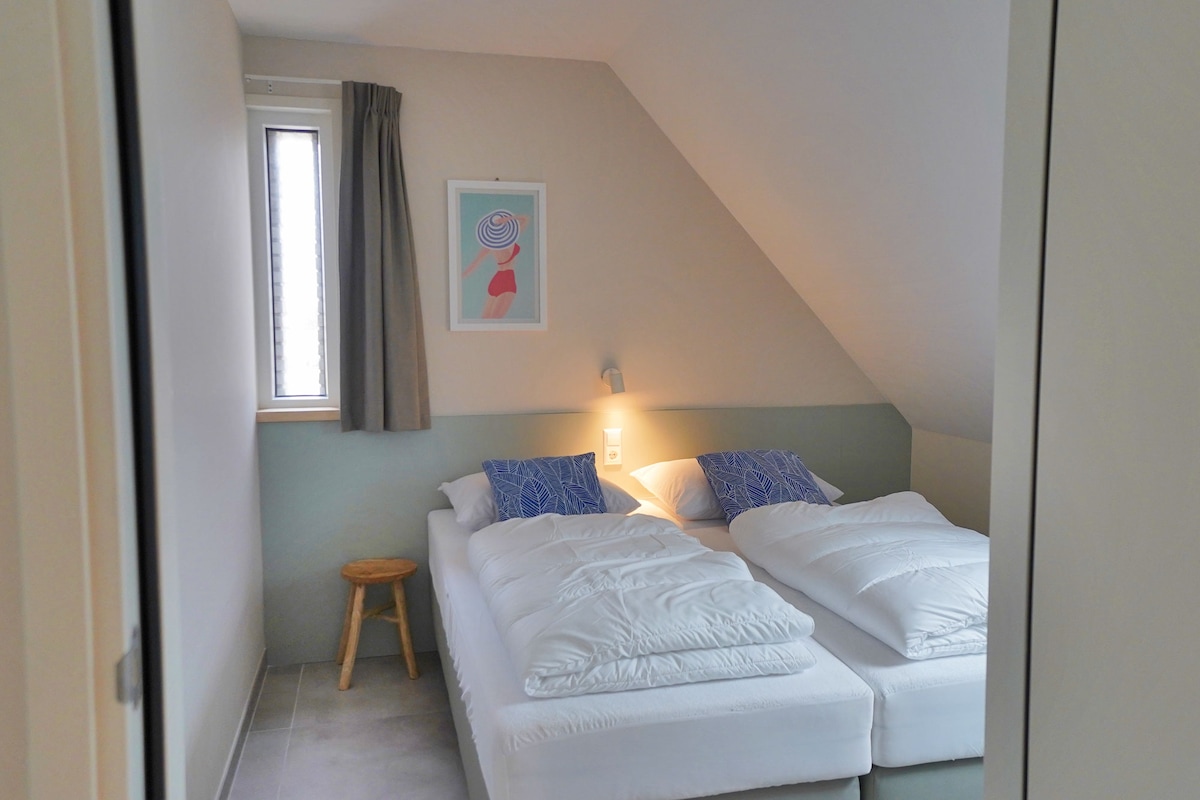 Სასტუმრო საძინებელი 6