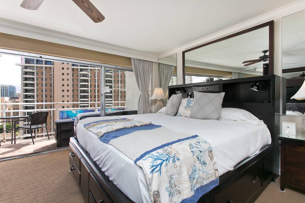 Comfortable King Bed