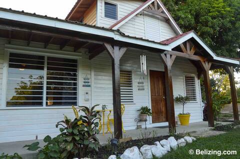 Private 2BR Riverside Cabin #1
