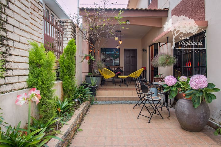 Casa Highlands cozy 4BD in the heart of Brinchang