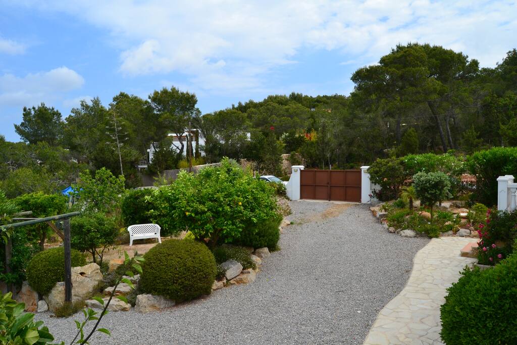 ENTRADA FINCA