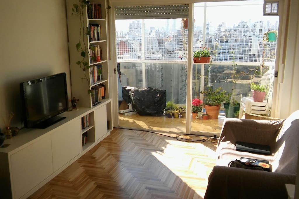Amplio living comedor / Big Living Room