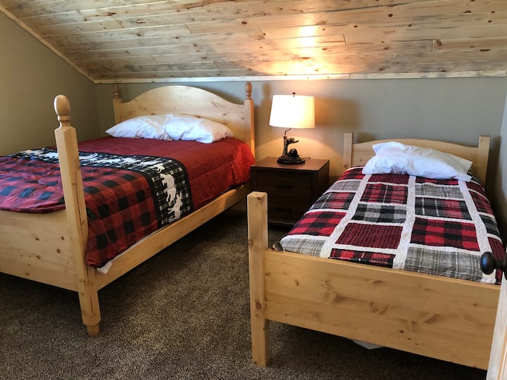 ห้องนอนชั้นบน