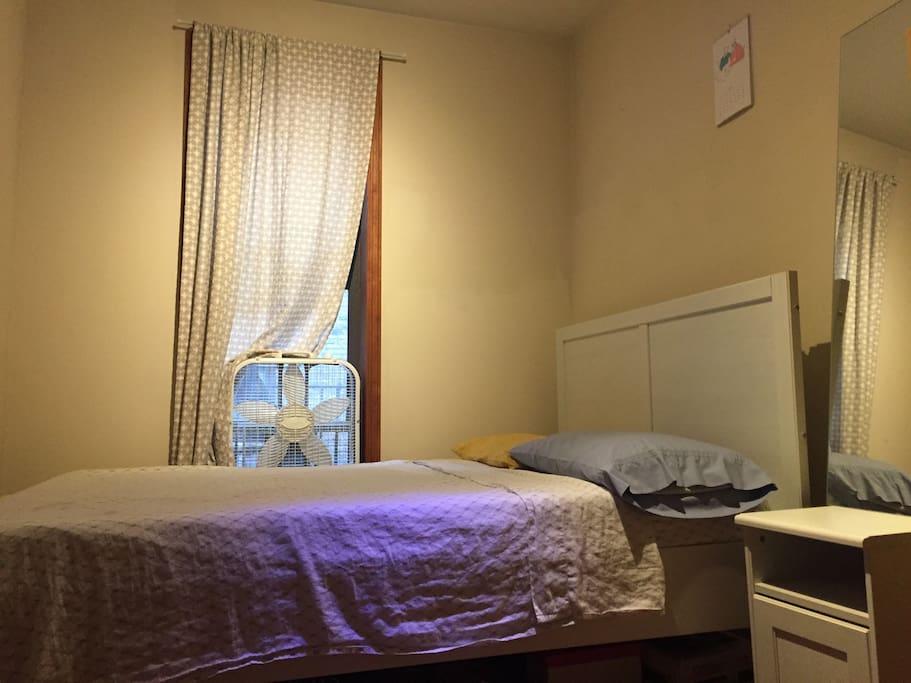 Full-size, memory foam bed. Plenty of empty closet and shelf space.