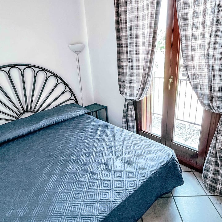 Chumba cha watu wawili na roshani