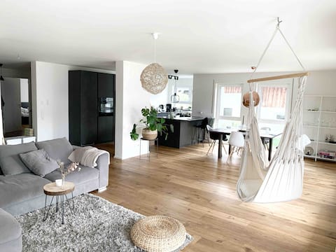 Lake loft apartment - 2 bedrooms, lake view, garden