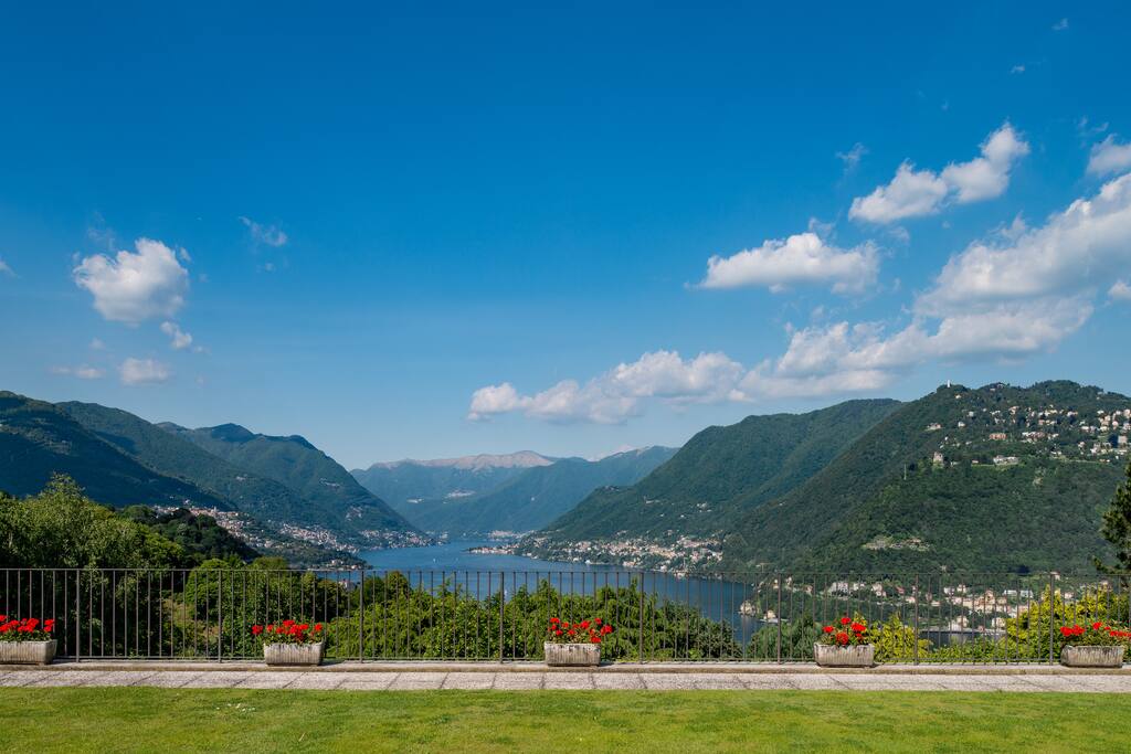 Vista del lago - Lake view