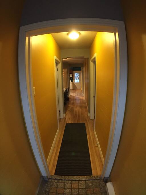 Entrée / Entrance