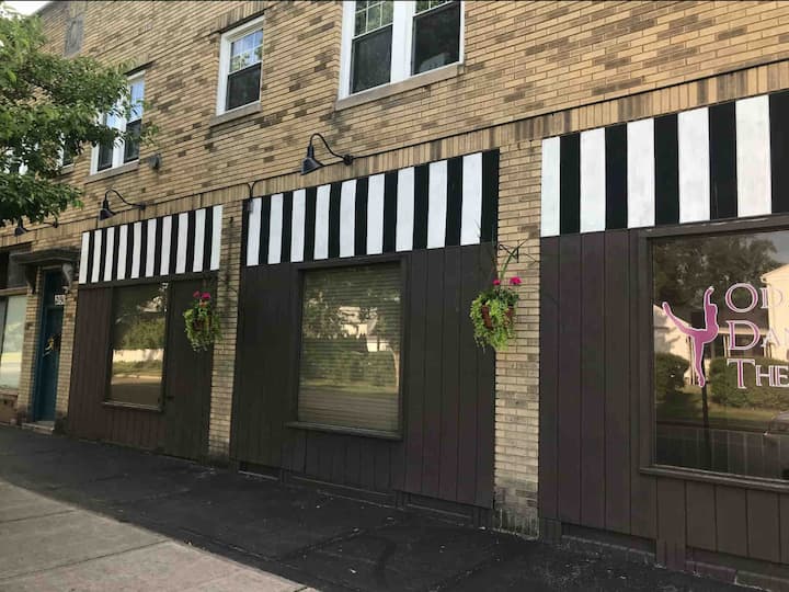 Irondequoit Vacation Rentals & Homes New York, United States Airbnb