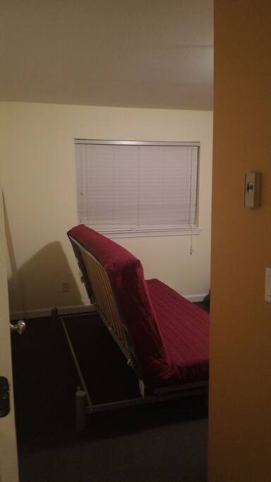 Small Bedroom with Futon