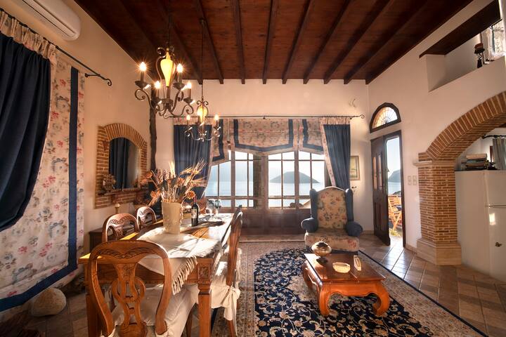 Kalymnos Secret Paradise Beach Villa gallery image 5