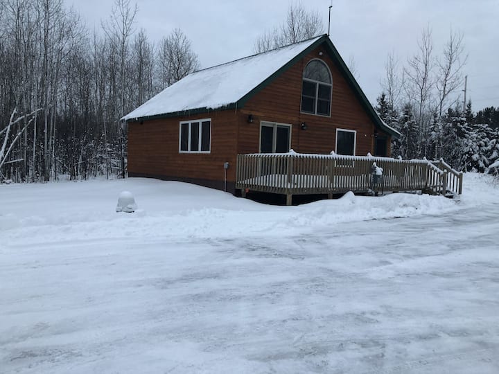 LP Walsh Cabin Cabins for Rent in Ontonagon, Michigan, United States
