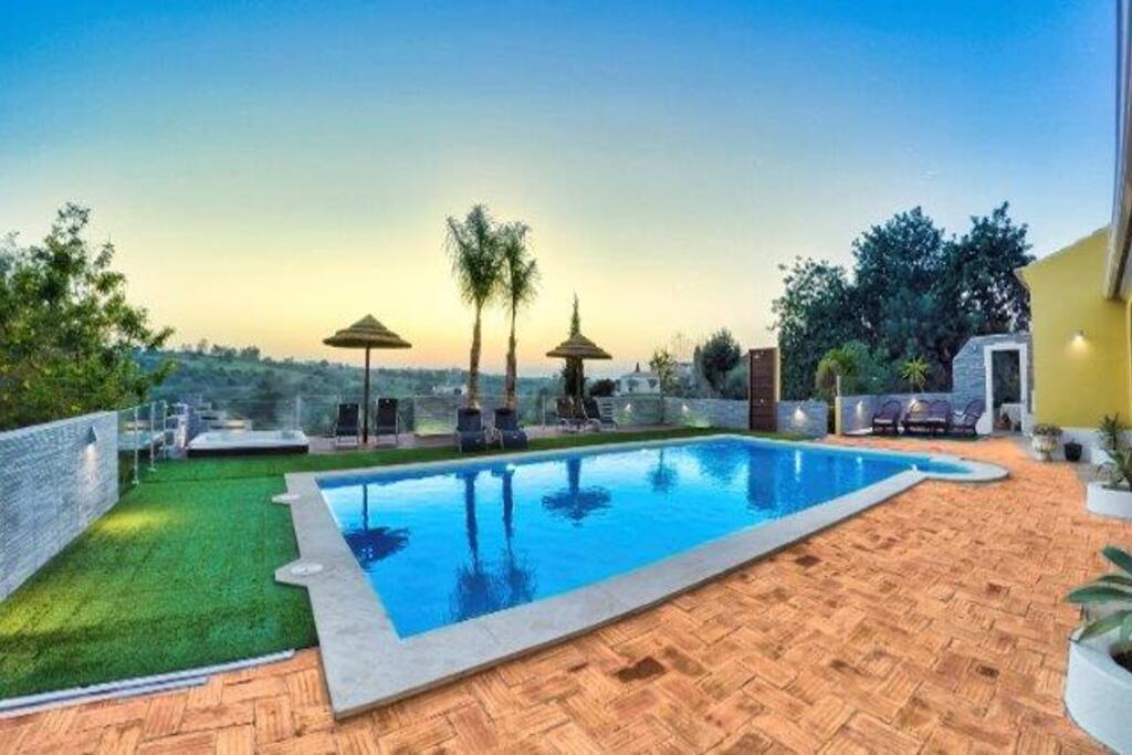 View to pool, jacuzzi and countryside