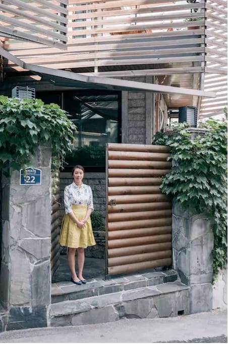 Host welcomes you always 欢迎你们来我家@Hongdae 弘大