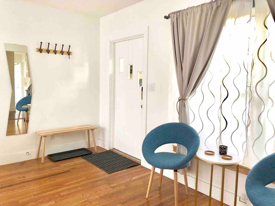 Entrance and living room sitting area