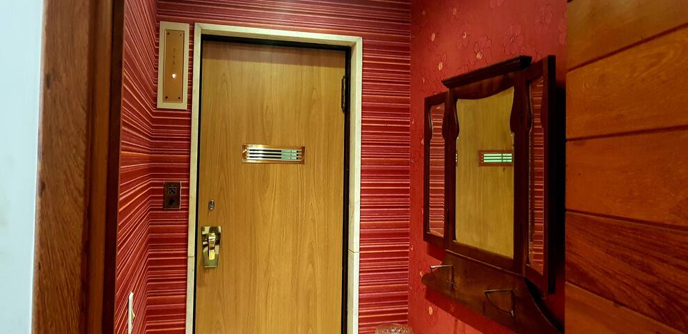 Magnificent apartment, with garage, in Ipanema gallery image 2