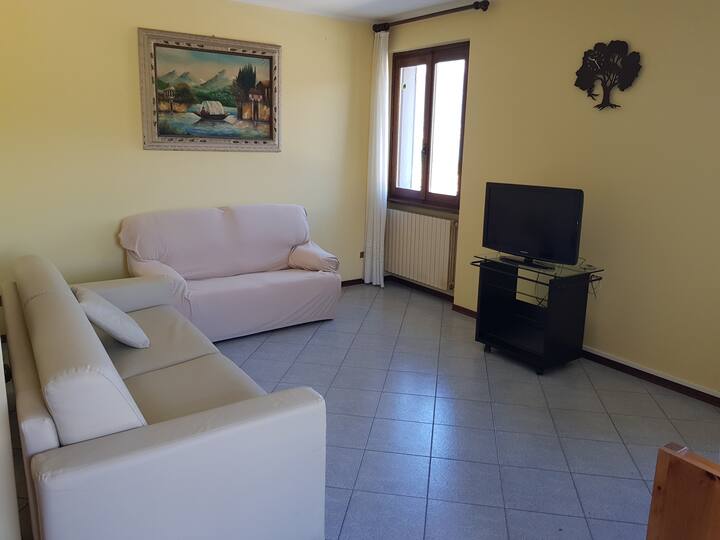 Soggiorno/2 - Living Room