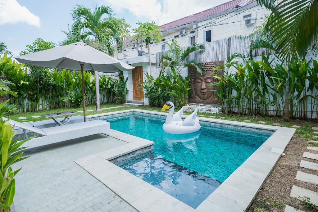 Pool area