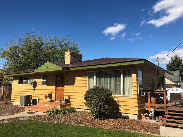 Airbnb Wenatchee Vacation Rentals Places To Stay