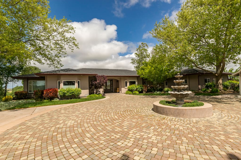 Custom-built 4 bedroom, 4 bath residence with over 3500 s.f. of luxurious living space.