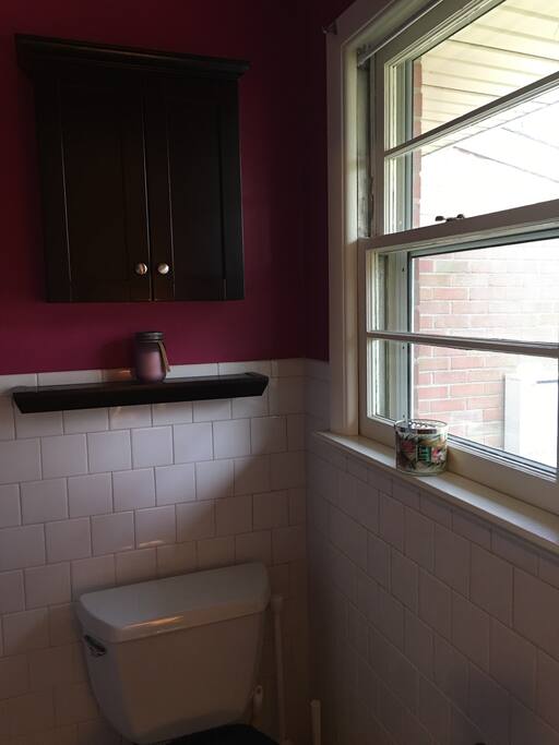 Master bedroom bathroom