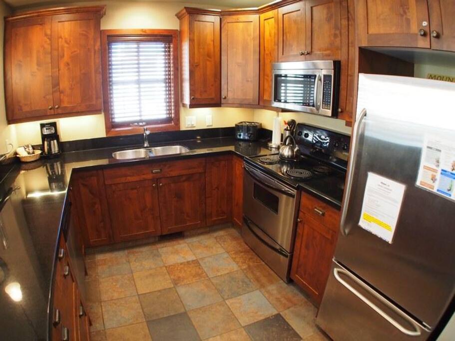 TL05Kitchen