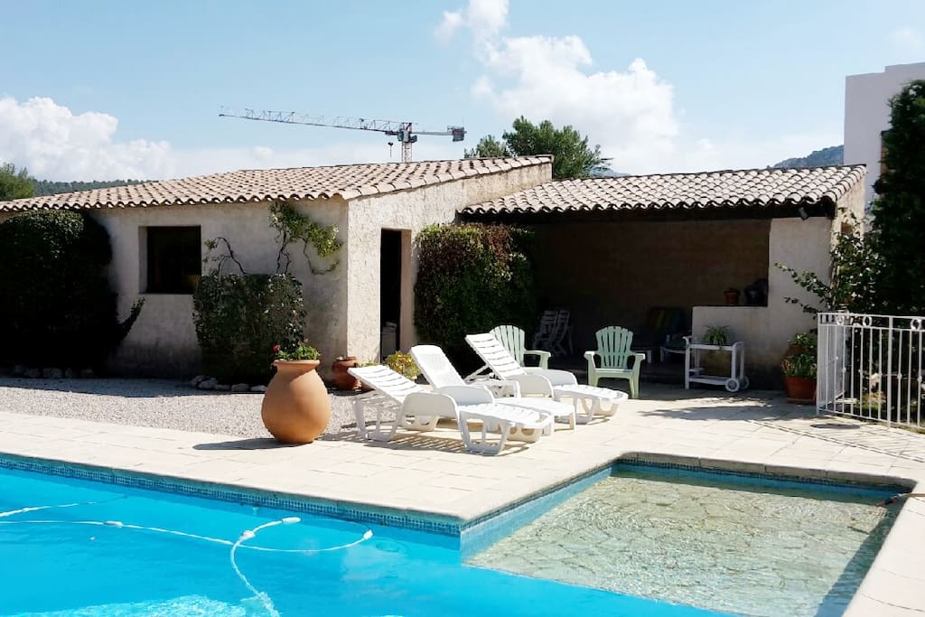Magnifique piscine privée