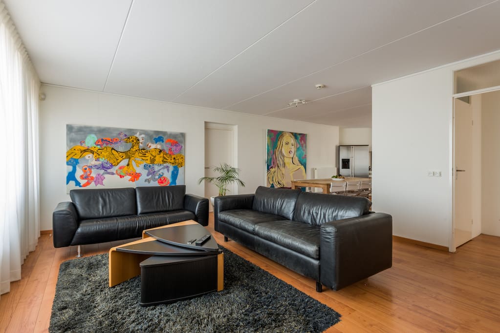 Spacious living room.