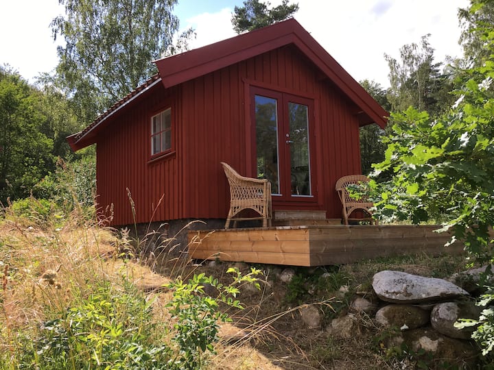 בבית ההארחה יש מקום ל -2 אנשים - מיטה זוגית אחת 160x200