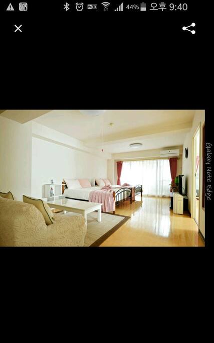 4 double bed.
8 peaple…。
