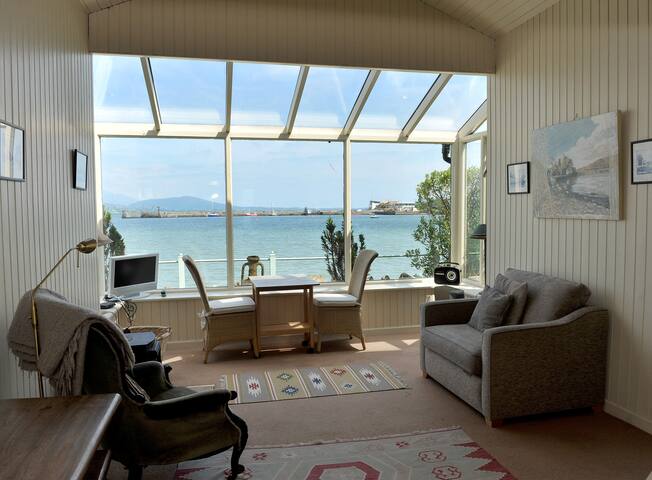 Vacation Rentals Homes Experiences Places Airbnb