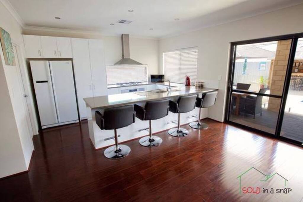 Chefs Kitchen with Dishwasher for all your home cooked meals!