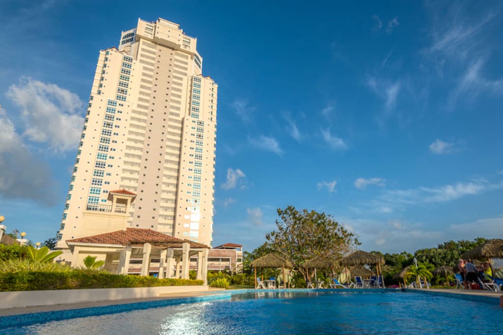 main pool of the bulilding