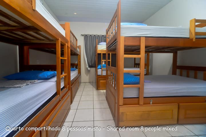 HABITACIÓN 8 PERSONAS.