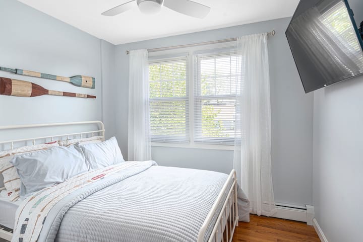 חדר שינה מס '3 בקומה העליונה (מלא)