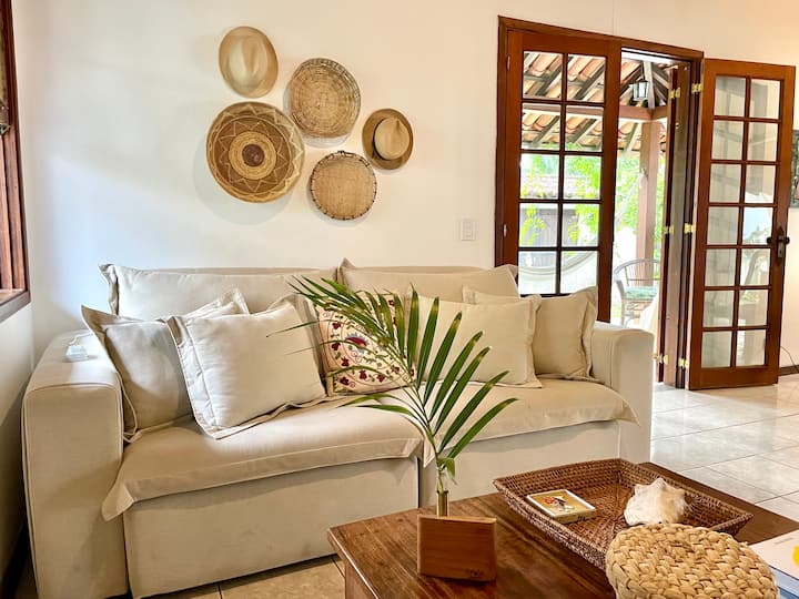 Sobrado Com Amplo Jardim E Varanda Deliciosa - Paraty