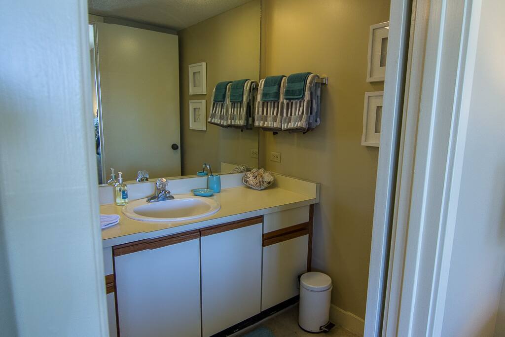 Linens and towels provided ...