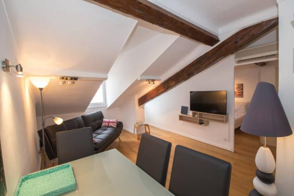 Kitchen, Living Room 02