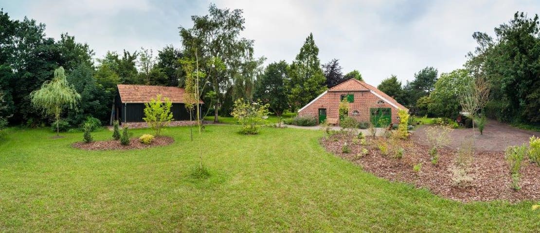 Airbnb Midwolda Vacation Rentals Places To Stay Groningen