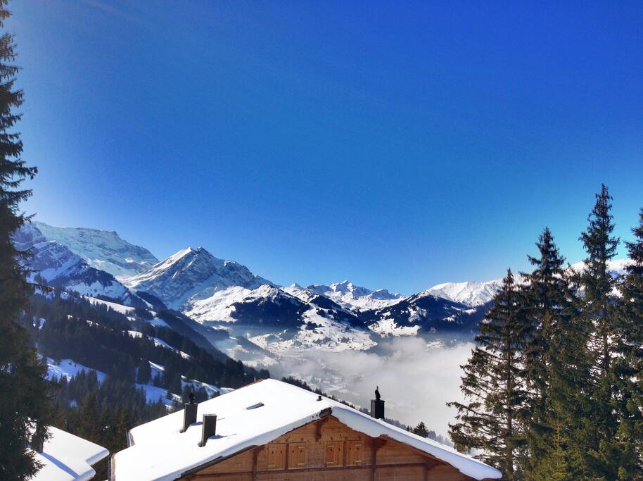 Aussicht vom Balkon Richtung Adelboden