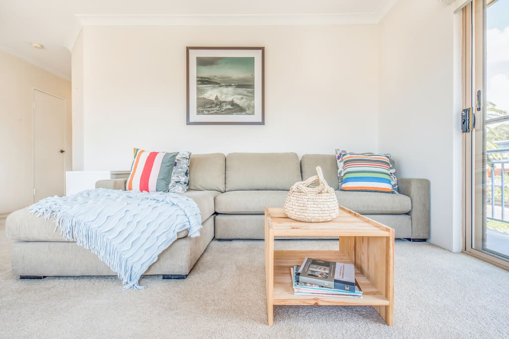 Bright and comfortable living room